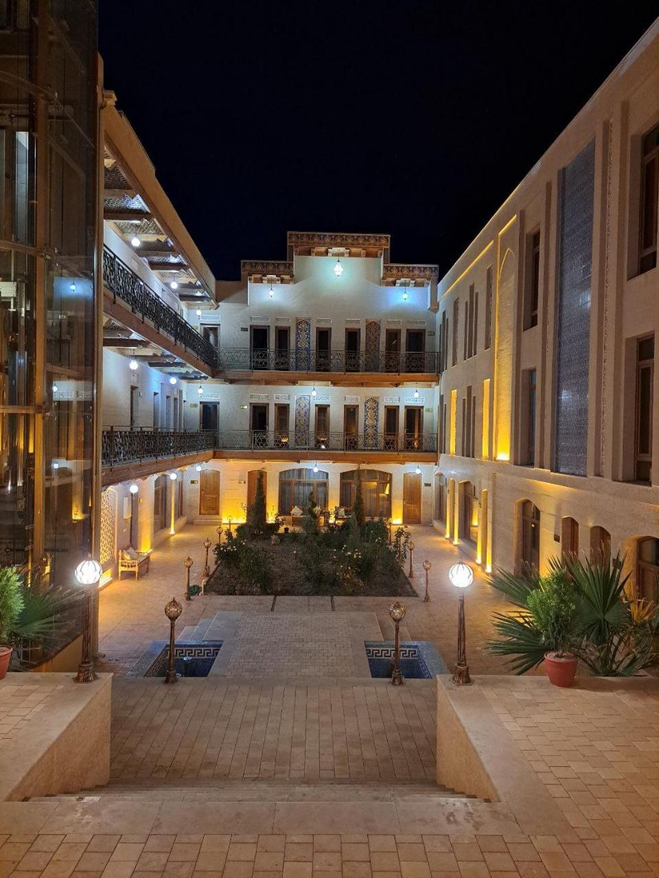 Caravan Plaza Inn Boutique Bukhara Exterior photo