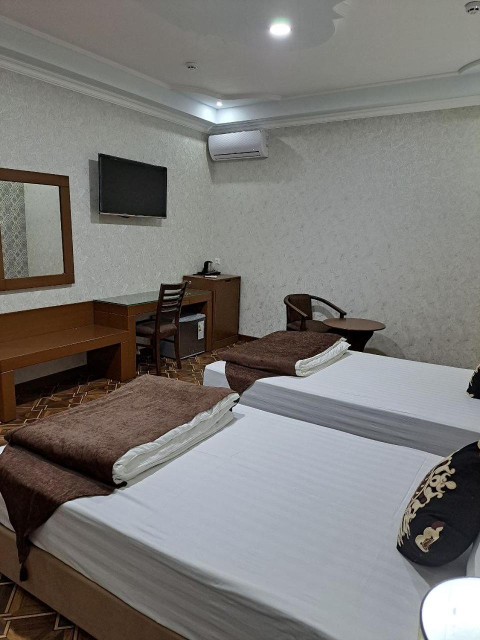Caravan Plaza Inn Boutique Bukhara Exterior photo